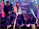 miley-cyrus-miley-sized-surprise-36