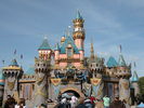 sleeping-beauty-castle-at-disneyland[1]