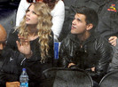 alg_taylor-lautner_taylor-swift