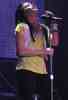 demi-preforming-demi-lovato-8304959-437-645