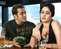 12321-salman-talking-to-katrina-kaif