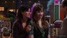 1x01-Sketchy-Beginings-demi-lovato-12498993-624-352