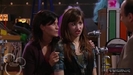 1x01-Sketchy-Beginings-demi-lovato-12499005-624-352