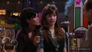 1x01-Sketchy-Beginings-demi-lovato-12499010-624-352