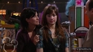 1x01-Sketchy-Beginings-demi-lovato-12499014-624-352