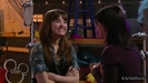 1x01-Sketchy-Beginings-demi-lovato-12500025-624-352