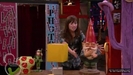1x01-Sketchy-Beginings-demi-lovato-12500569-624-352