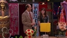 1x01-Sketchy-Beginings-demi-lovato-12501054-624-352