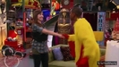 1x01-Sketchy-Beginings-demi-lovato-12502181-624-352