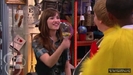 1x01-Sketchy-Beginings-demi-lovato-12503430-624-352
