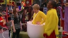 1x01-Sketchy-Beginings-demi-lovato-12503944-624-352