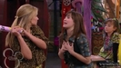 1x01-Sketchy-Beginings-demi-lovato-12504377-624-352