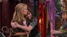 1x01-Sketchy-Beginings-demi-lovato-12504440-624-352