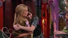 1x01-Sketchy-Beginings-demi-lovato-12506015-624-352