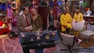 1x01-Sketchy-Beginings-demi-lovato-12507192-624-352