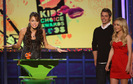 mileycyruscomkidschoicebf4