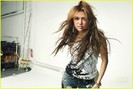 miley-cyrus-glamour-magazine-may-2009-04