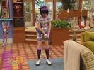 2-27-The-Test-of-My-Love-hannah-montana-3170143-576-432[1]