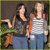 miley-cyrus-demi-lovato-mos-restaurant