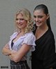 Cariba Heine si Phoebe Tonkin