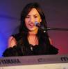 demilovato_net-liveatapplestore-0014