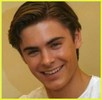 6953_zac_efron_1204578160