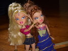 Cloe-and-Meygan-Summer-09-bratz-6737415-2560-1920
