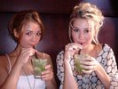 Chelsea si Nicole la un suc