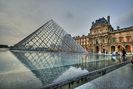 Muzeul Louvre din Paris,Franta