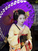 christian-kober-geisha-maiko-trainee-geisha-in-gion-kyoto-city-honshu-japan