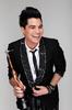 Adam_Lambert_1259622212_1