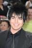 Adam_Lambert_1259621890_4