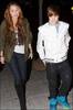 Miley_cyrus_justin_bieber_dating[1]