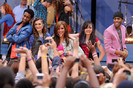 Demi+Lovato+Jonas+Brothers+Perform+ABC+Good+KbldZUakucal
