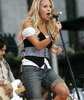 Carrie Underwood (9)