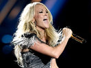 Carrie Underwood (20)