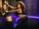 Shakira Beyonce (2)