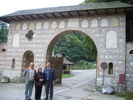 intrare manastire Tismana