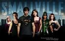 Smallville-smallville-13895907-1680-1050