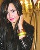demi (33)