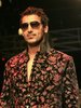 10410_john-abraham-at-kolkata-fashion-week-2009