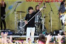 jonas-brothers-central-park-party-41