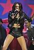 miley-cyrus_COM_PerformingfortheQueenofEngland_7Dec2009_01