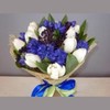 buchet-delphinium-si-lalele-albe_1_