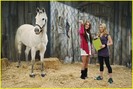 hannah-montana-premiere-sunday-05