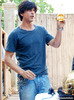 gold-crown-for-shahrukh-khan-05