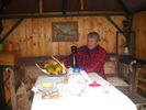 ...cel de dreapta....