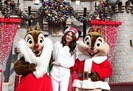 Selena-Gomez-Performs-At-The-2010-Disney-Parks-Christmas-Day-ParadeDisney-Dreaming-Selena-Gomez-Per-