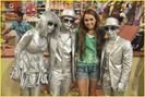 miley-cyrus-jay-leno-remember-hm-09