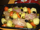 FRIPTURA DE PUI CU LEGUME SI MASLINE